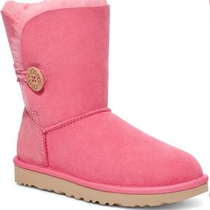 🔥🔥 UGG Australia Bailey Button II  Boots.